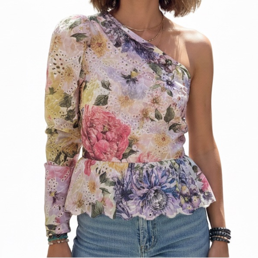 Express Eyelet Floral Gathered One Shoulder Peplum Top Size 0 (XXS-XS)